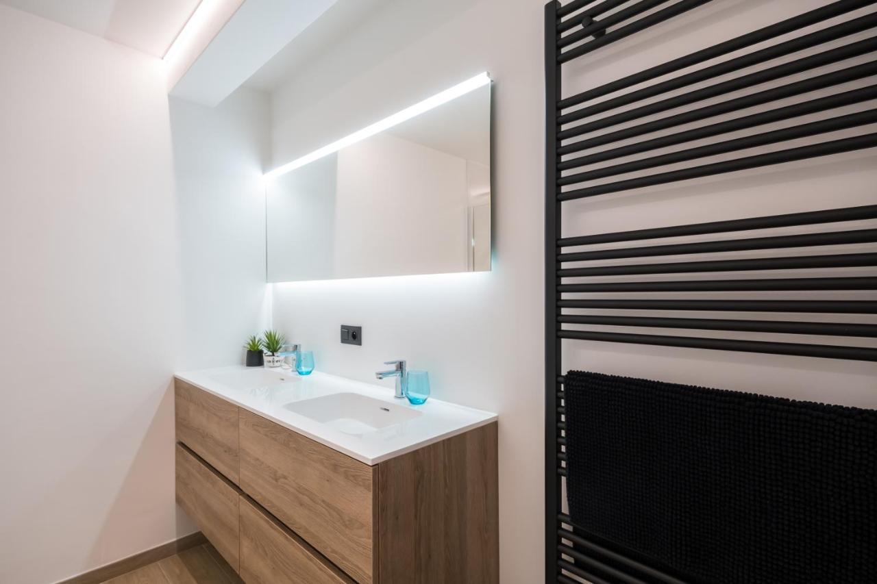 Apartment 2 Bedrooms With Magnificent Seaview And Free Parking Ostende Kültér fotó