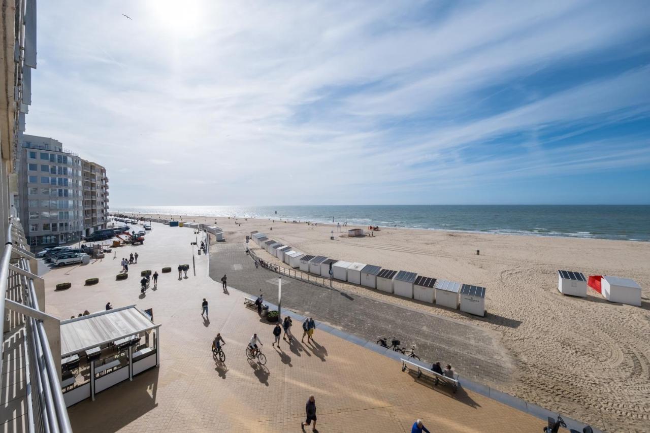 Apartment 2 Bedrooms With Magnificent Seaview And Free Parking Ostende Kültér fotó